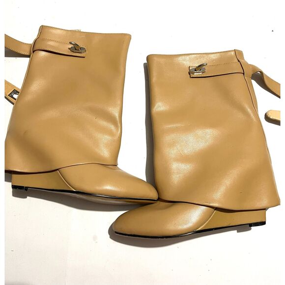 Givenchy shark Lock ankle Boots in beige genuine leather women 42 - Picture 3 of 12